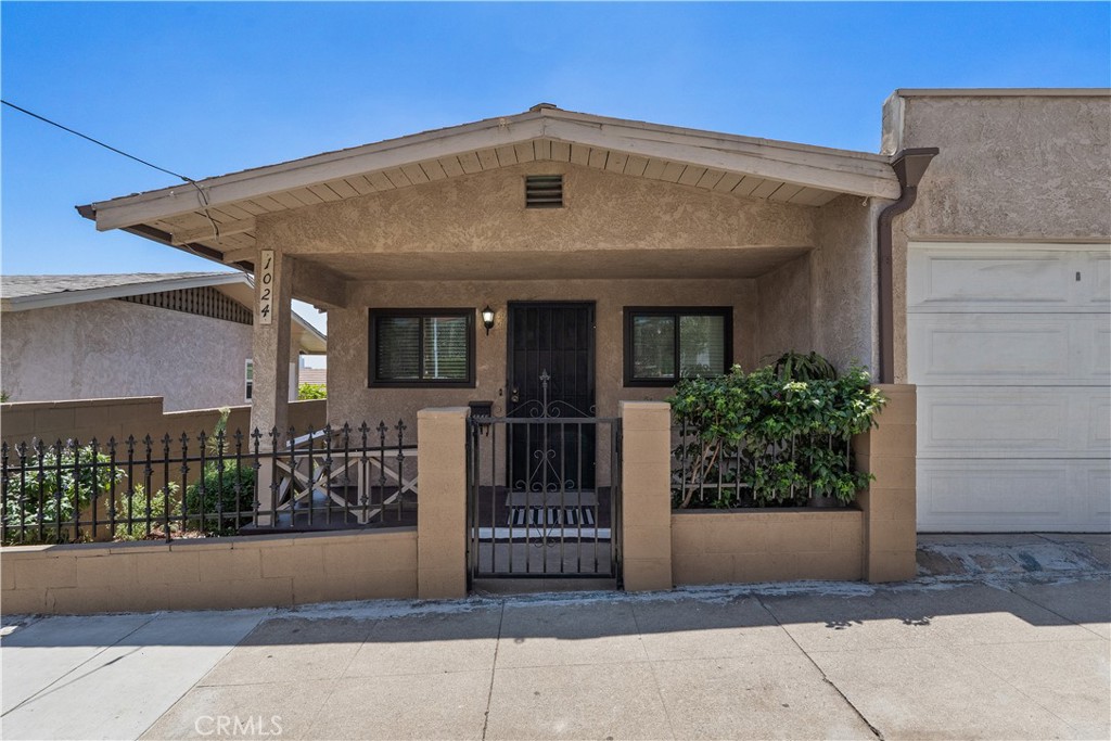 1024 Figueroa Terrace Property Photo 11