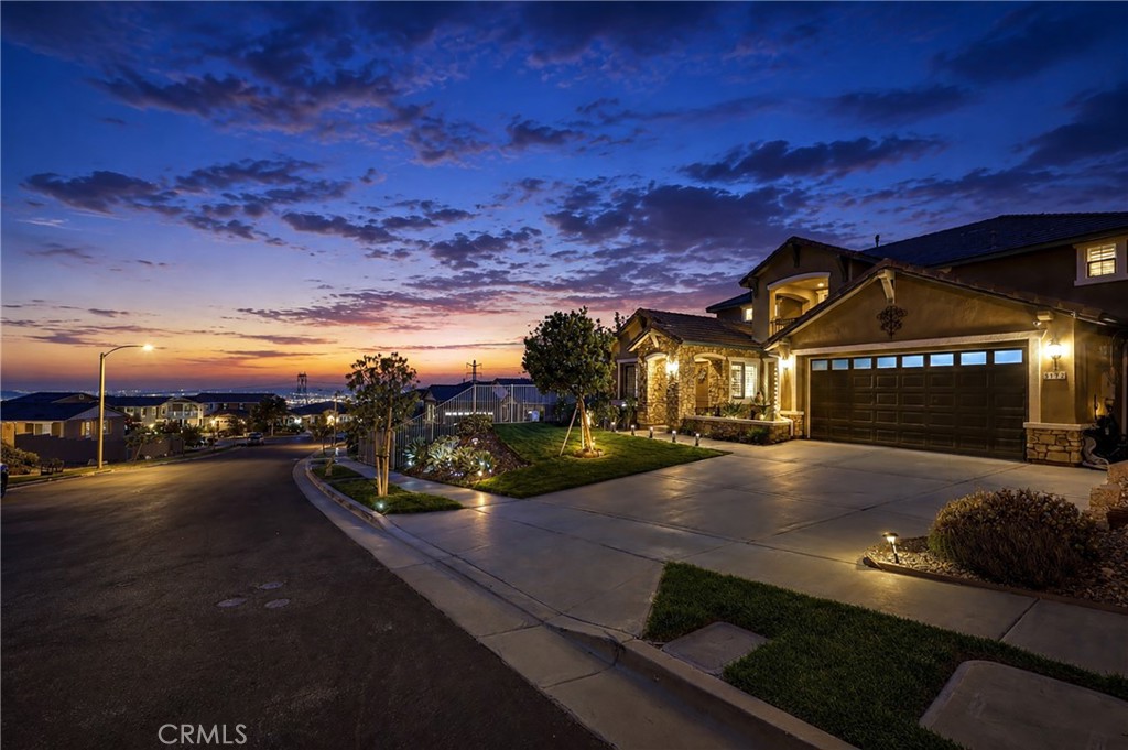 5172 Crimson Place Property Photo 3