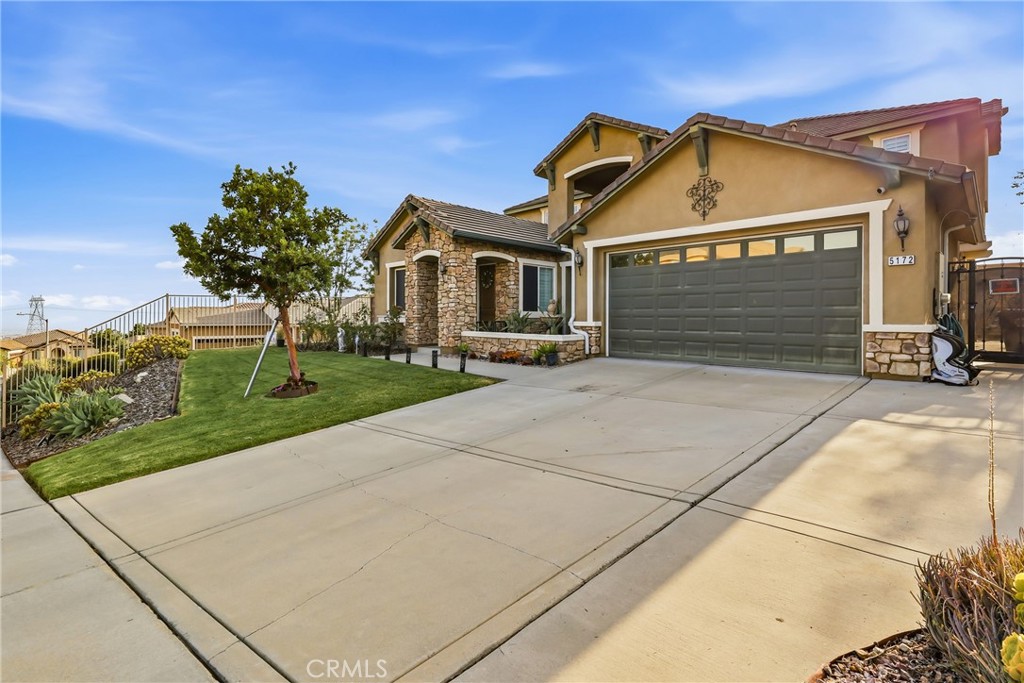 5172 Crimson Place Property Photo 4