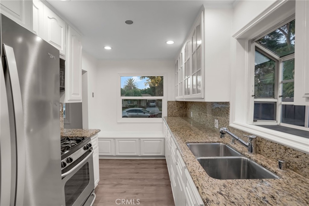 22432 Berdon Street Property Photo 15