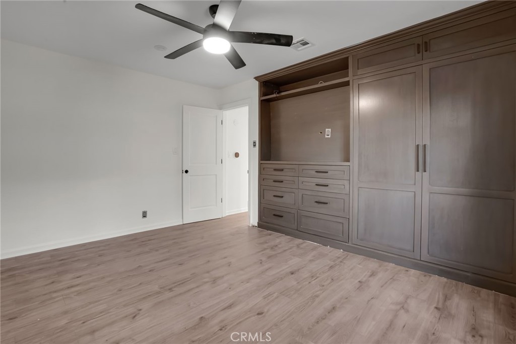 22432 Berdon Street Property Photo 21