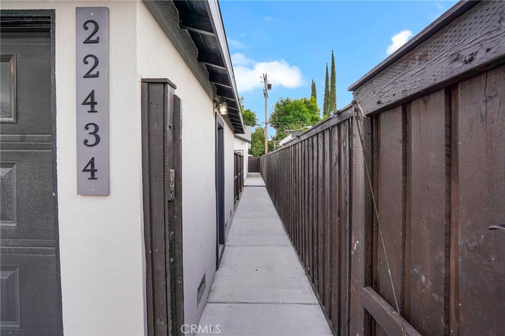 22432 Berdon Street Property Photo 36