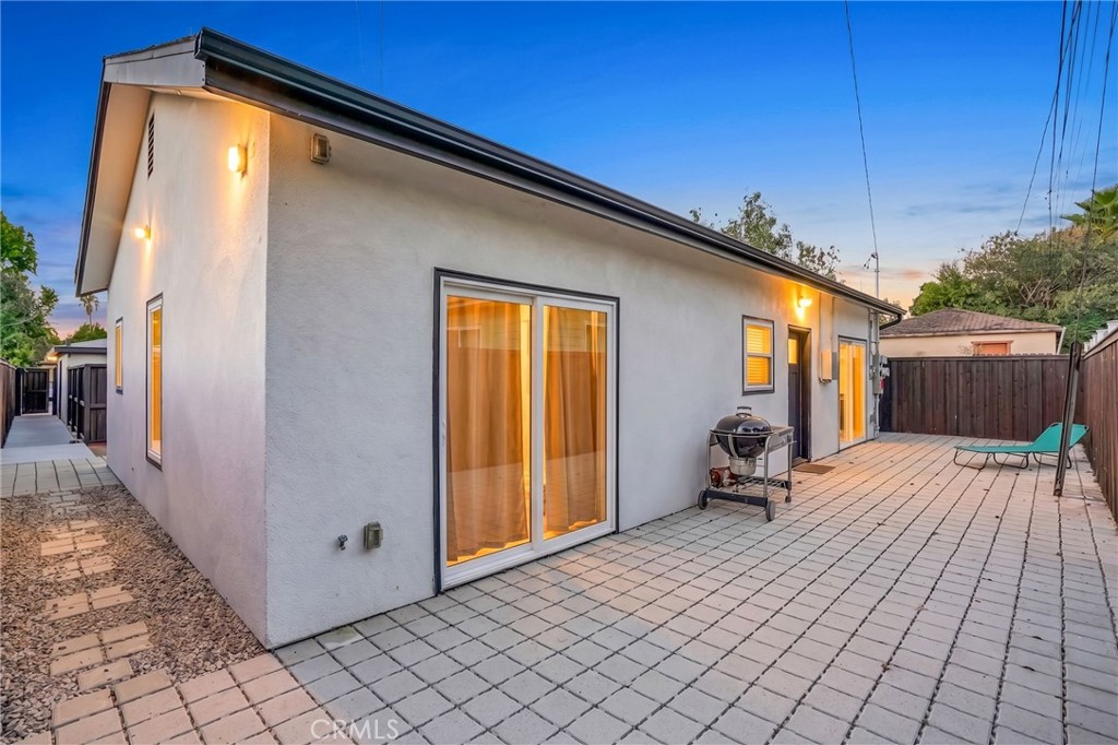 22432 Berdon Street Property Photo 40