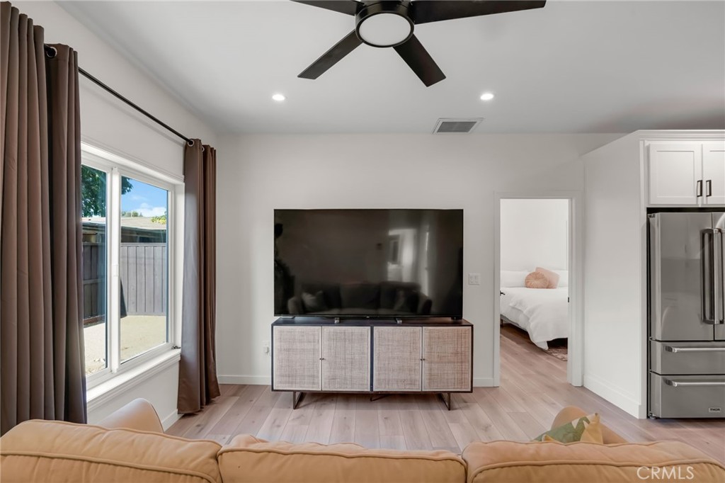 22432 Berdon Street Property Photo 46