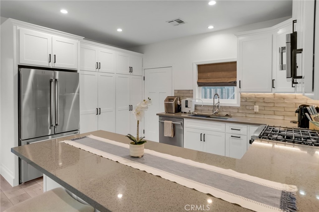 22432 Berdon Street Property Photo 51