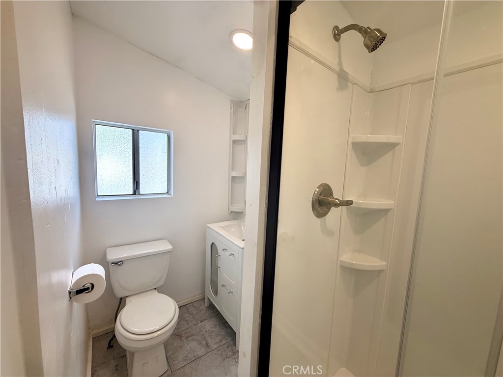 460 S Mott Street Property Photo 10