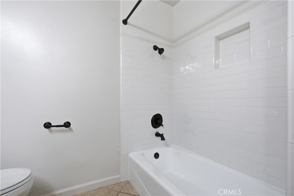 5664 Etiwanda Property Photo 25