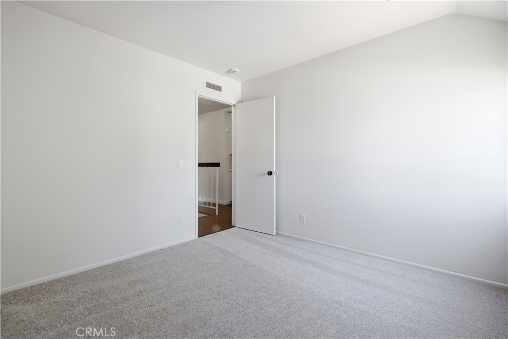 5664 Etiwanda Property Photo 32
