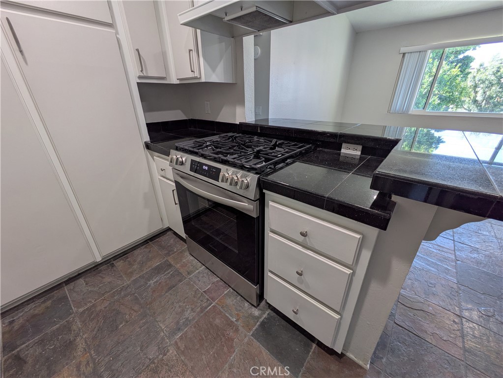 31200 Landau 602 Property Photo 8