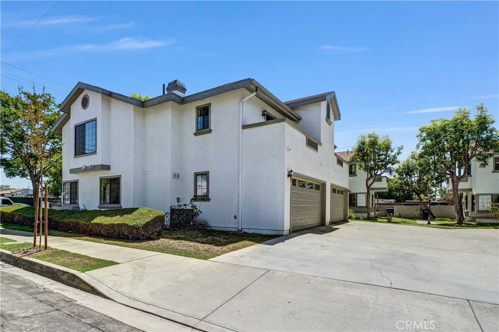 2535 California Avenue 1 Property Photo 3