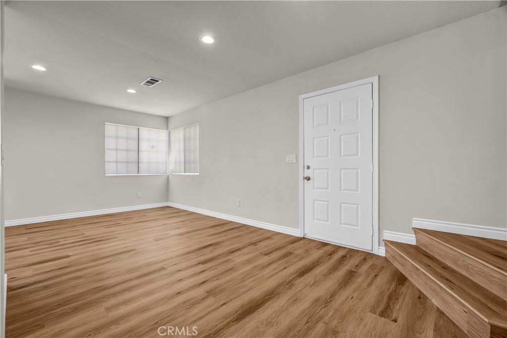 2535 California Avenue 1 Property Photo 4