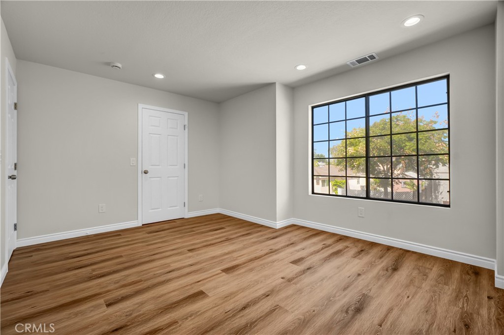 2535 California Avenue 1 Property Photo 24