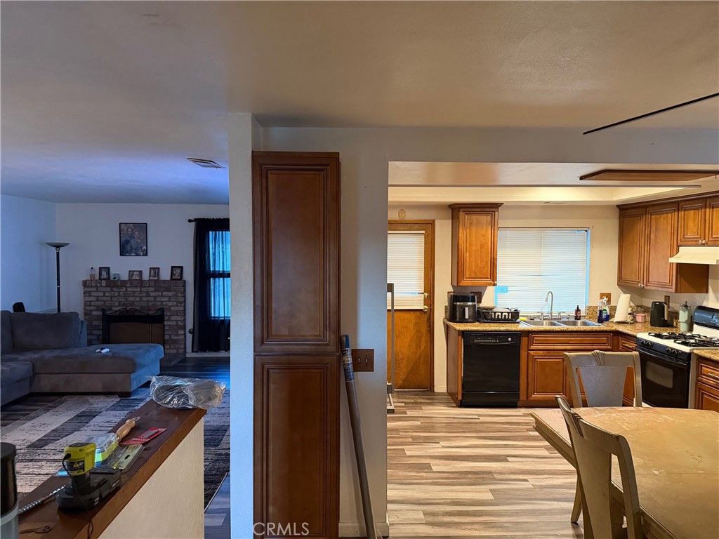 15860 Grevillea Property Photo 3