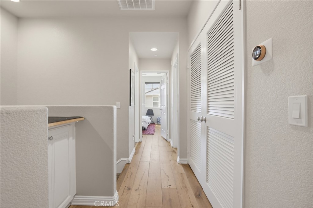 27344 Oaktree Place Property Photo 7