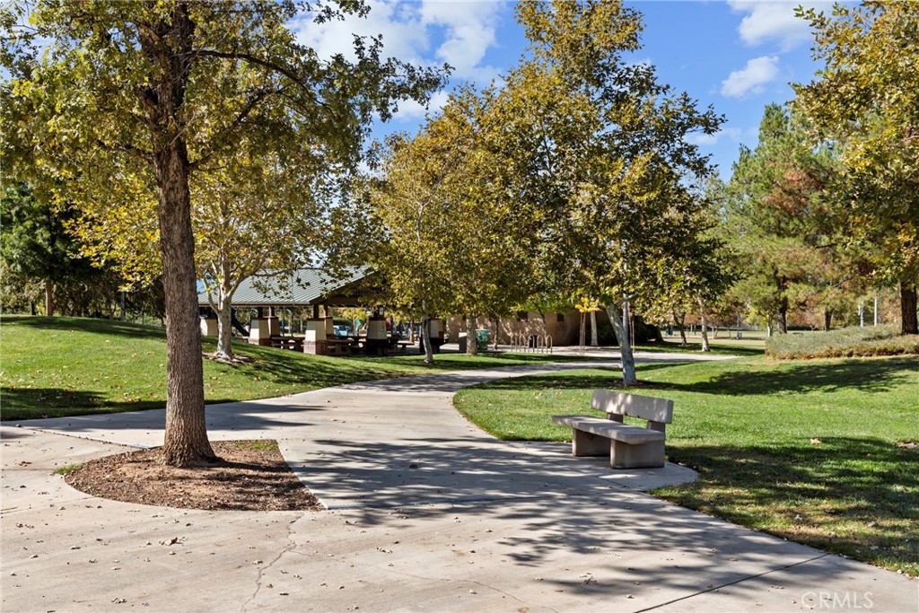 27344 Oaktree Place Property Photo 23