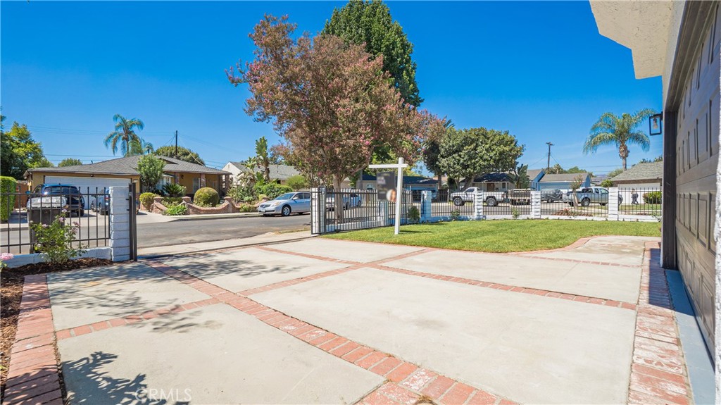7732 Garden Grove Avenue Property Photo 33