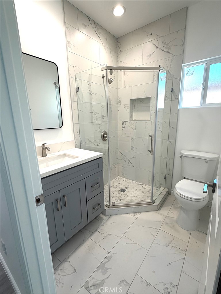 1544 N Hacienda Property Photo 8