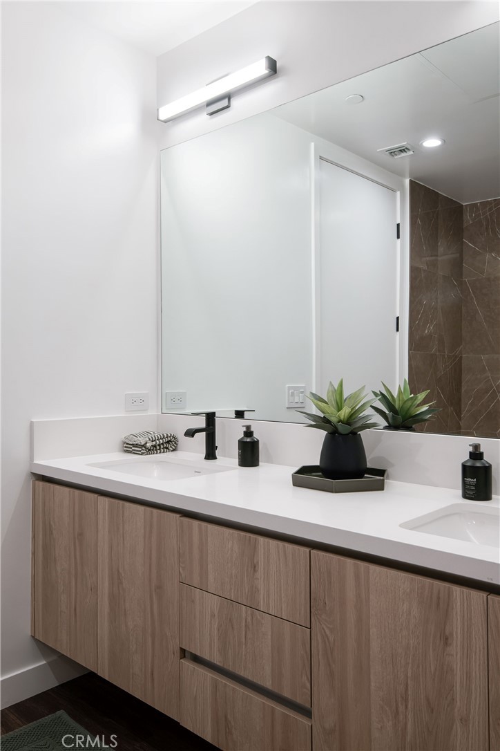118 Astronaut Ellison S Onizuka Street 207 Property Photo 16
