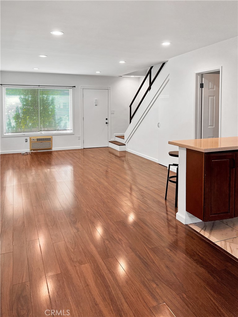 5620 Woodman 5 Property Photo 2
