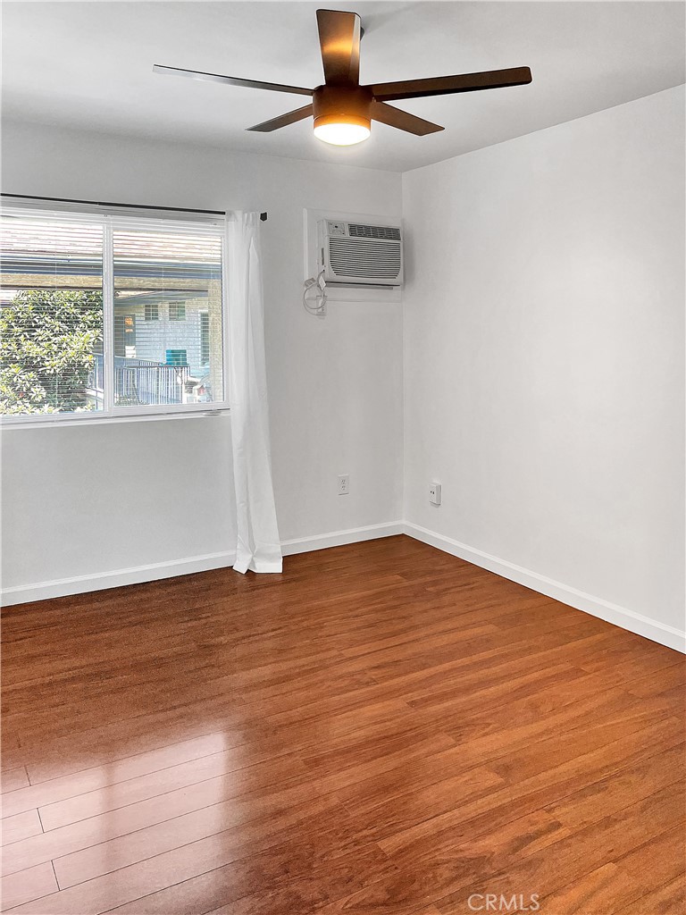 5620 Woodman 5 Property Photo 12