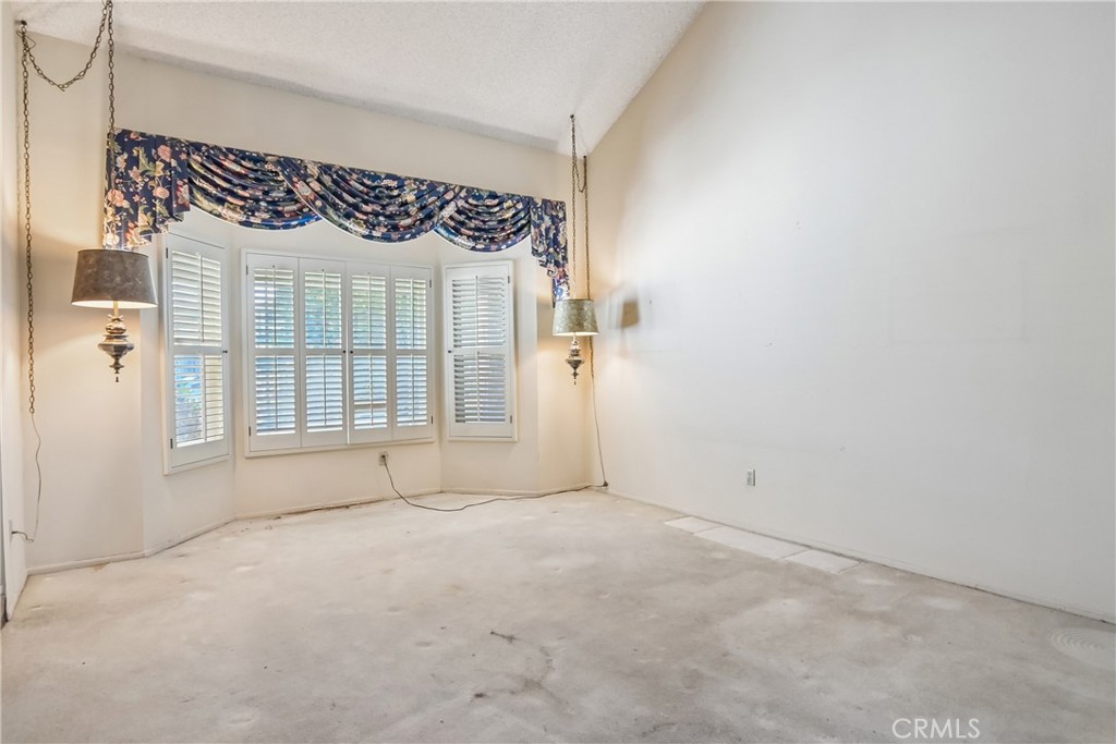 20259 Ingomar Street Property Photo 3