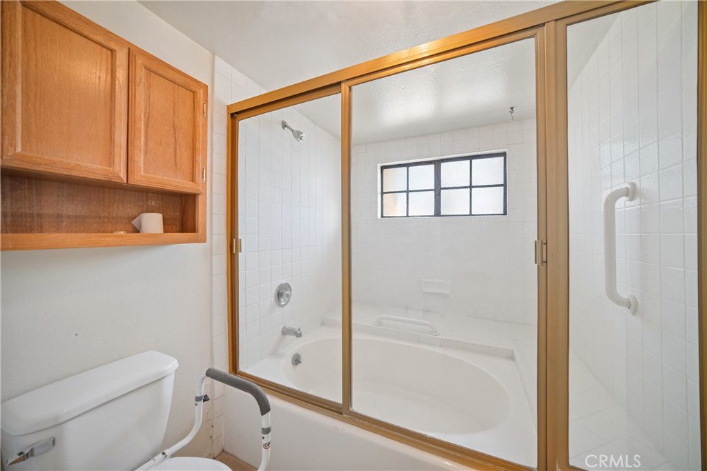 20259 Ingomar Street Property Photo 31