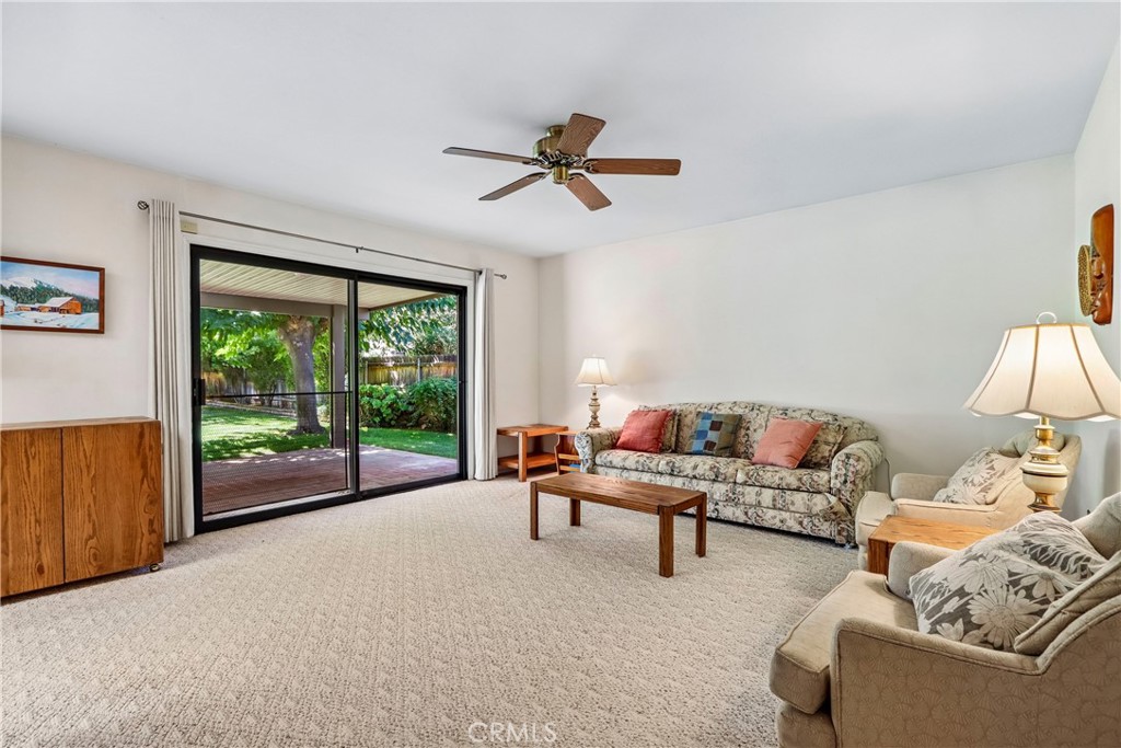 360 Franklin Avenue Property Photo 6
