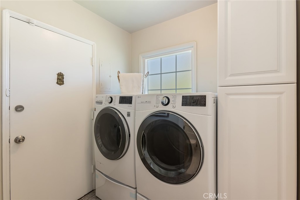5403 Adele Avenue Property Photo 25
