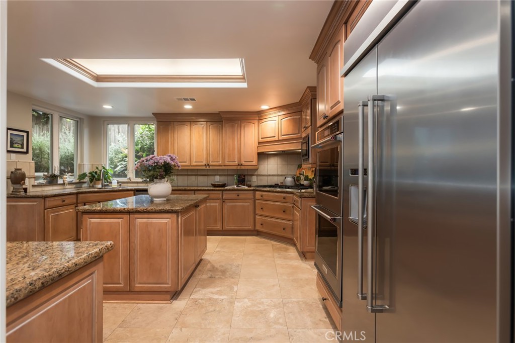 1935 Lyans Drive Property Photo 12