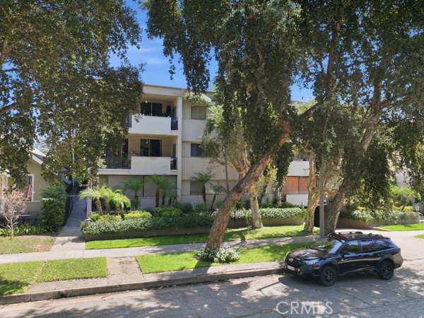 1810 Ramona 33 Property Photo 3