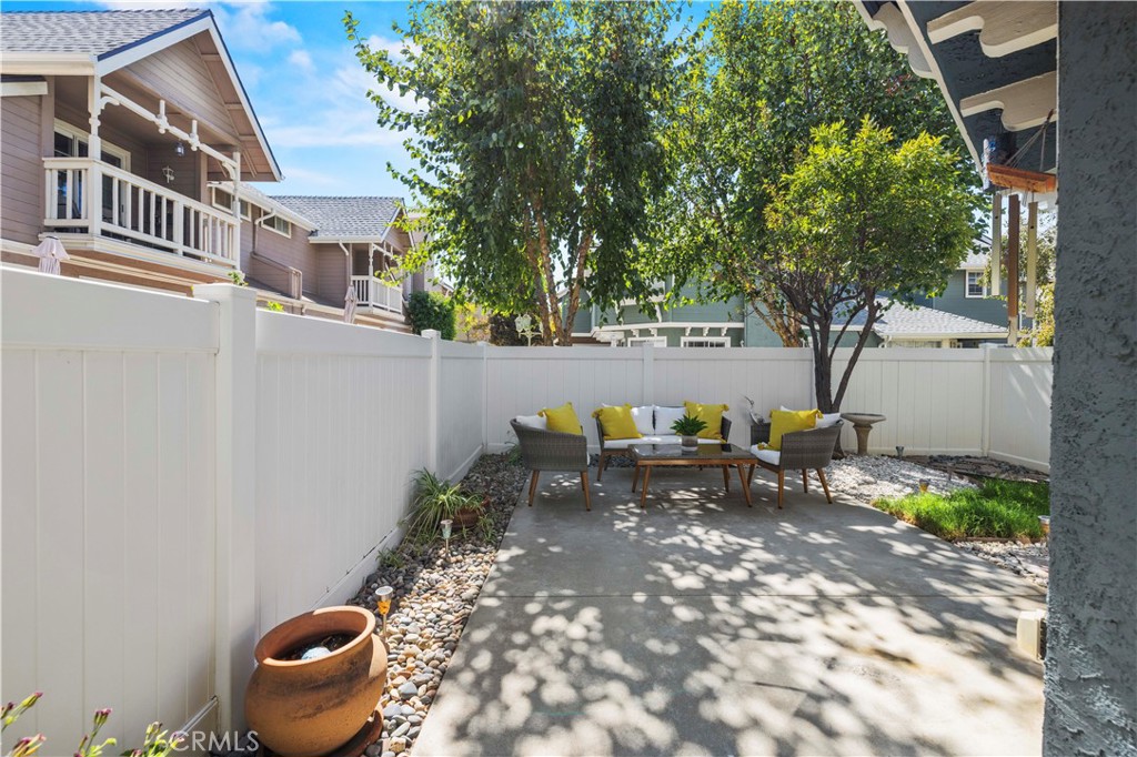 1866 Rory Lane 2 Property Photo 28