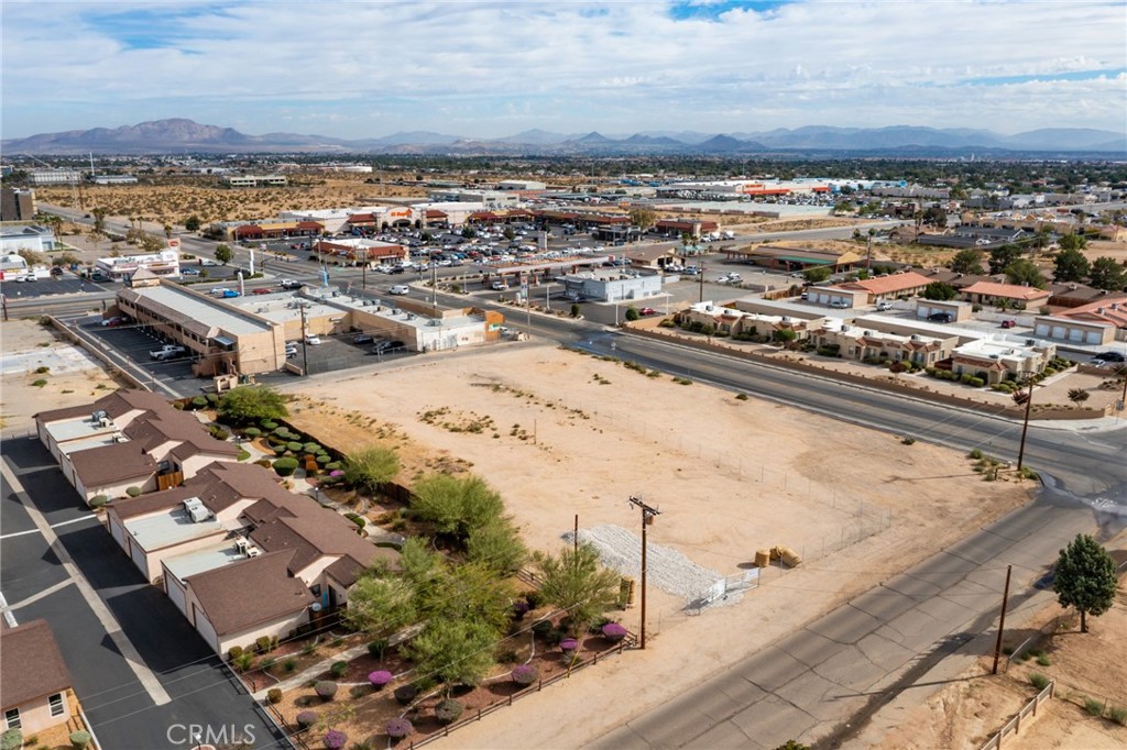 14878 Sequoia Street Property Photo 6