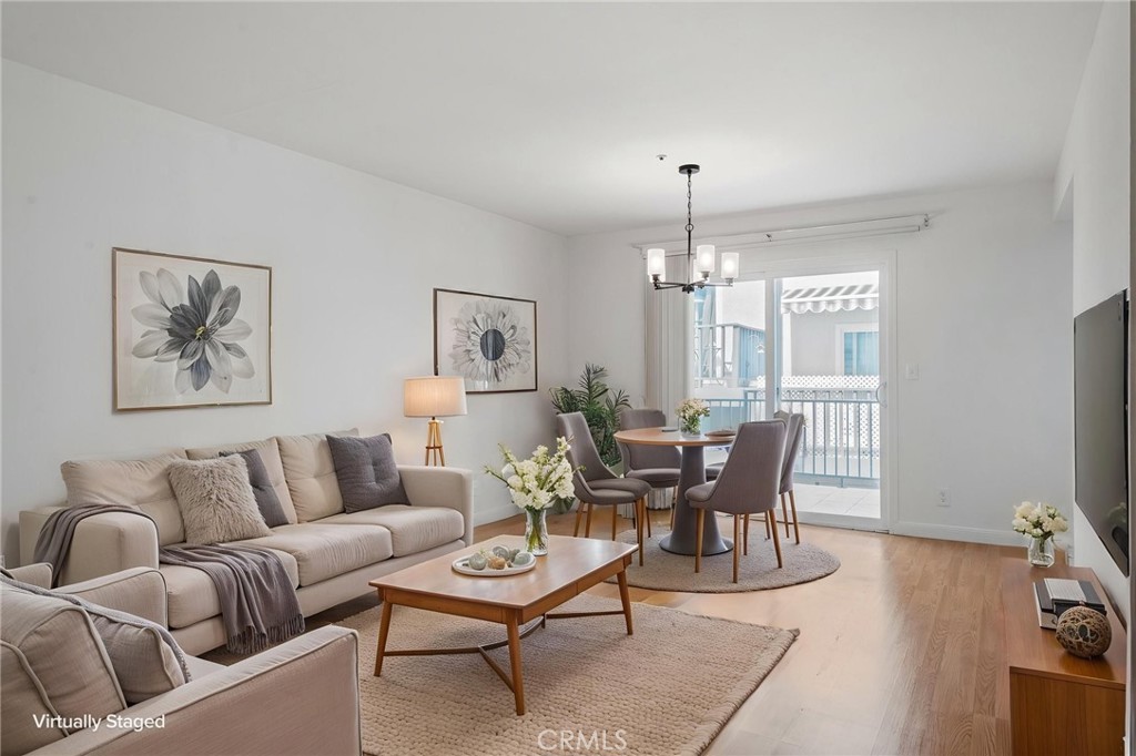 502 N Chapel Avenue C Property Photo 1