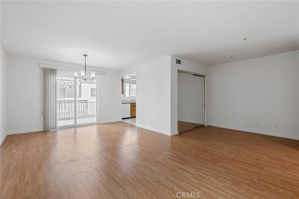 502 N Chapel Avenue C Property Photo 3