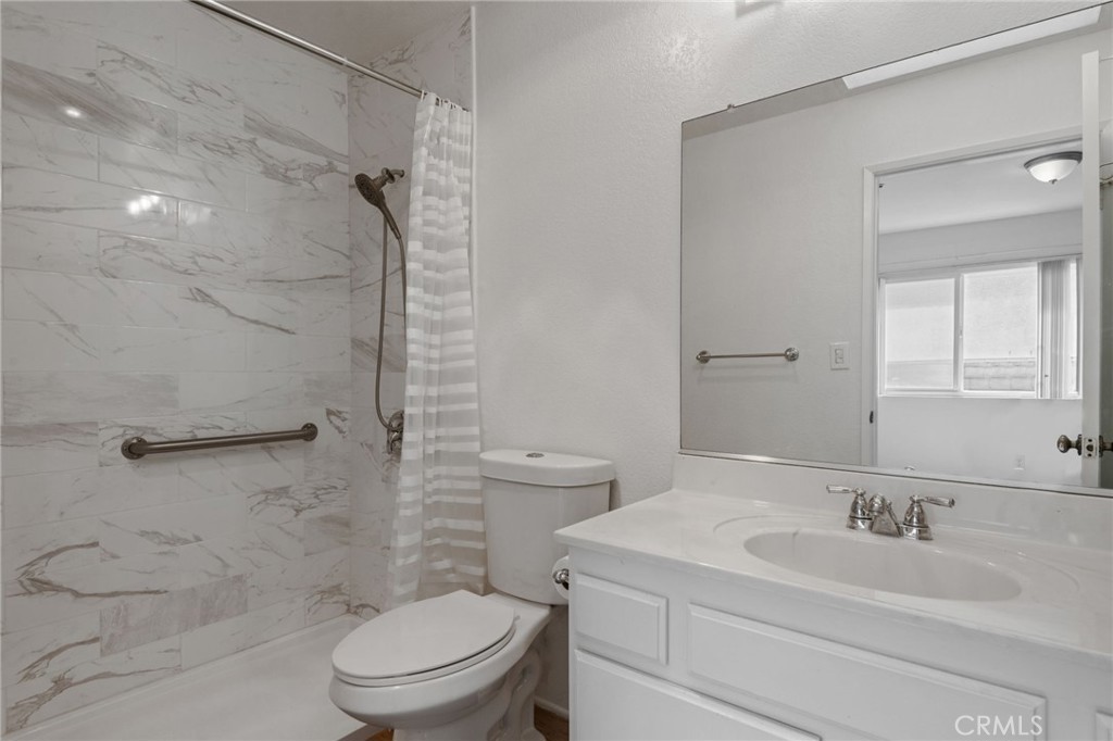 502 N Chapel Avenue C Property Photo 21