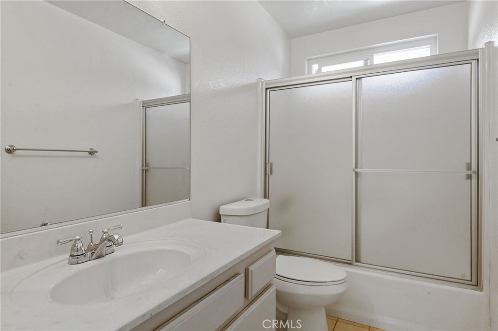 502 N Chapel Avenue C Property Photo 25