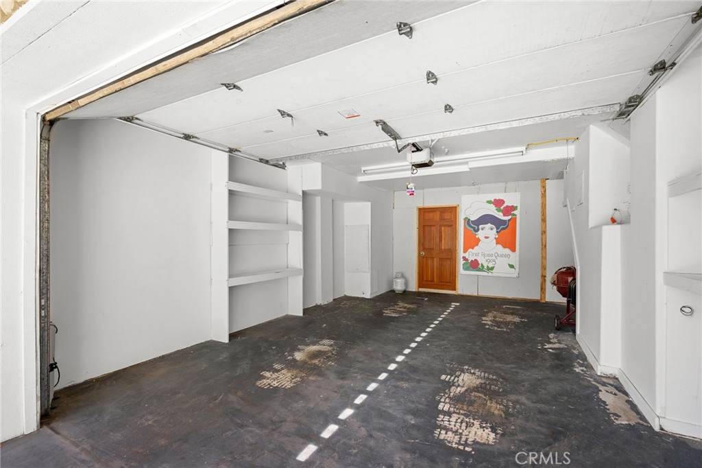 5809 Irving Avenue 2nd Fl Property Photo 37