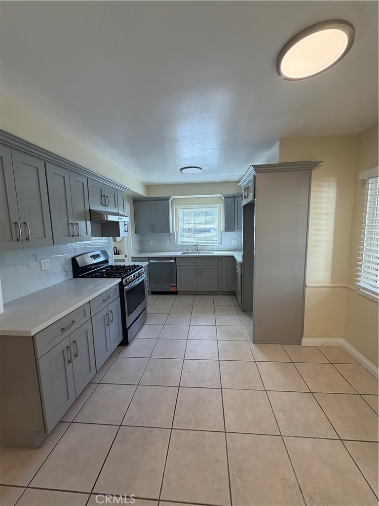 1312 S Serenade Property Photo 4