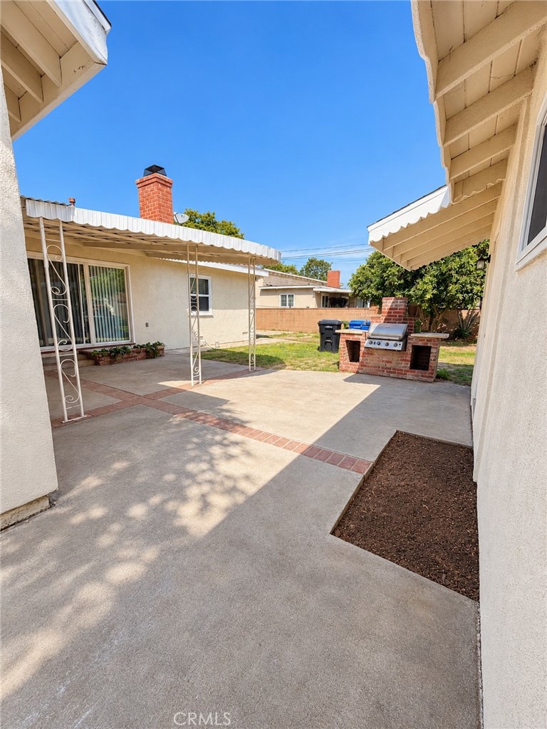 1312 S Serenade Property Photo 11