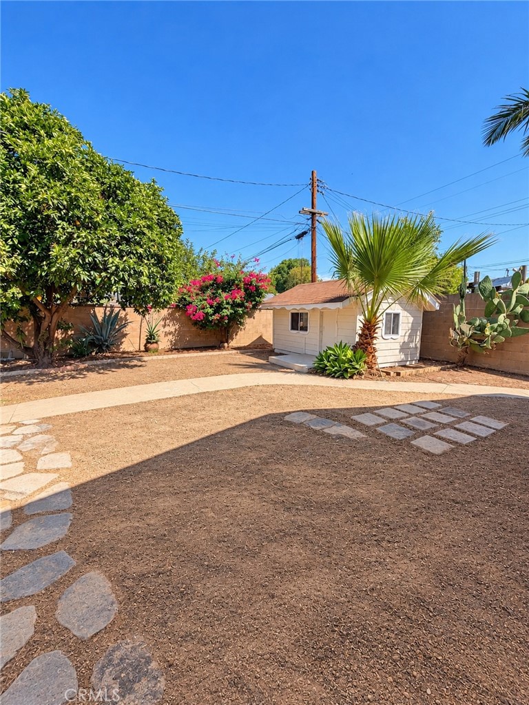 1312 S Serenade Property Photo 12
