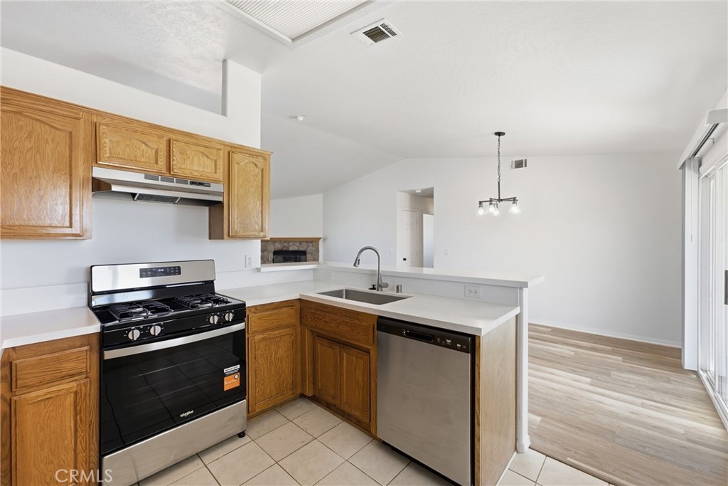 22607 Lucilla Property Photo 13