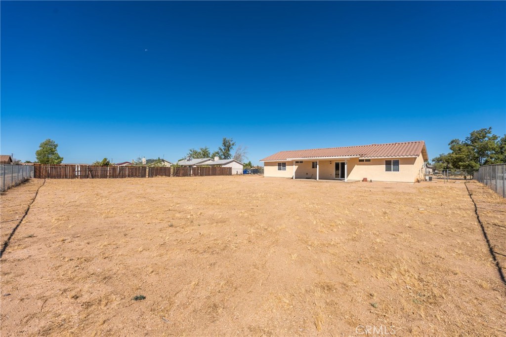 22607 Lucilla Property Photo 27