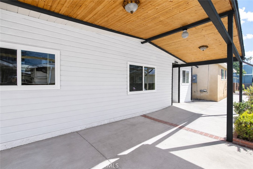 1159 Raymond Ave A Property Photo 2