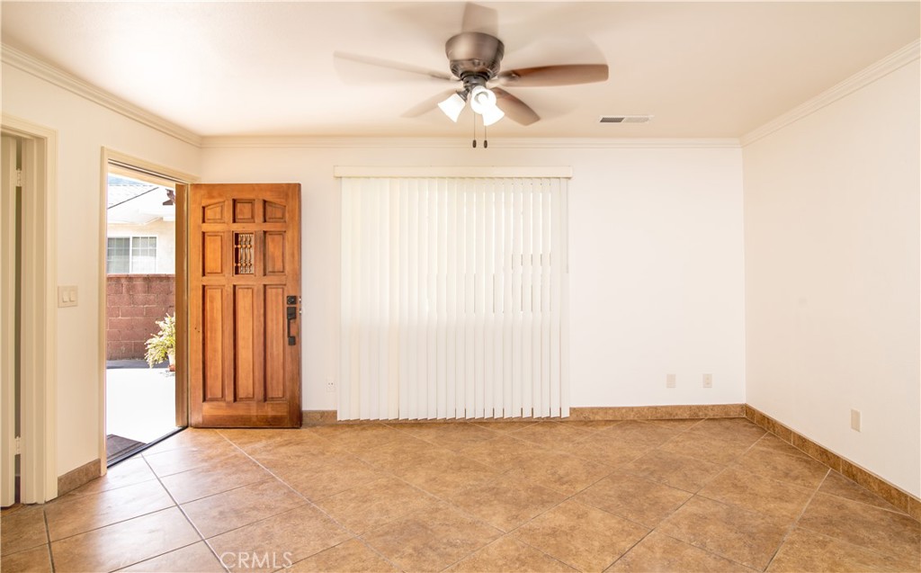 1159 Raymond Ave A Property Photo 7