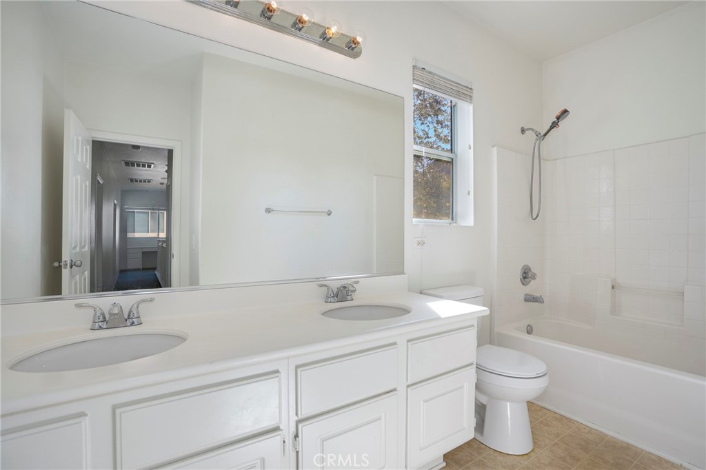 27904 Doubletree Way Property Photo 24