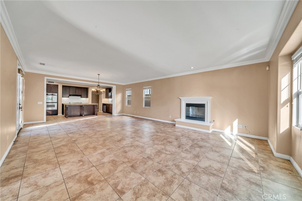 3056 S Edenglen Avenue Property Photo 4