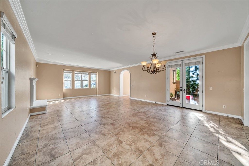 3056 S Edenglen Avenue Property Photo 6