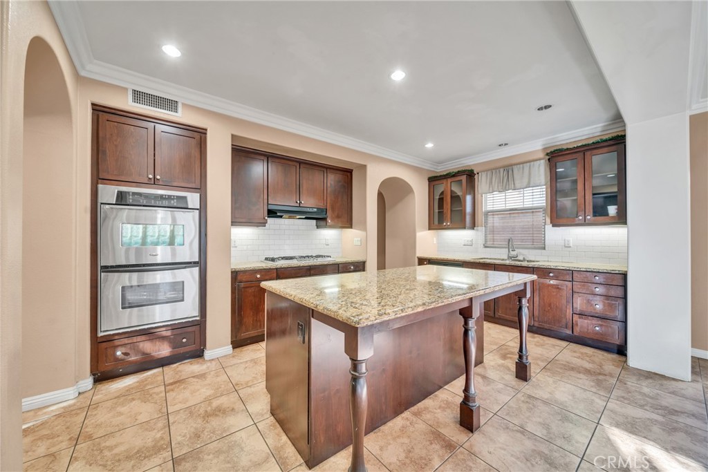 3056 S Edenglen Avenue Property Photo 8