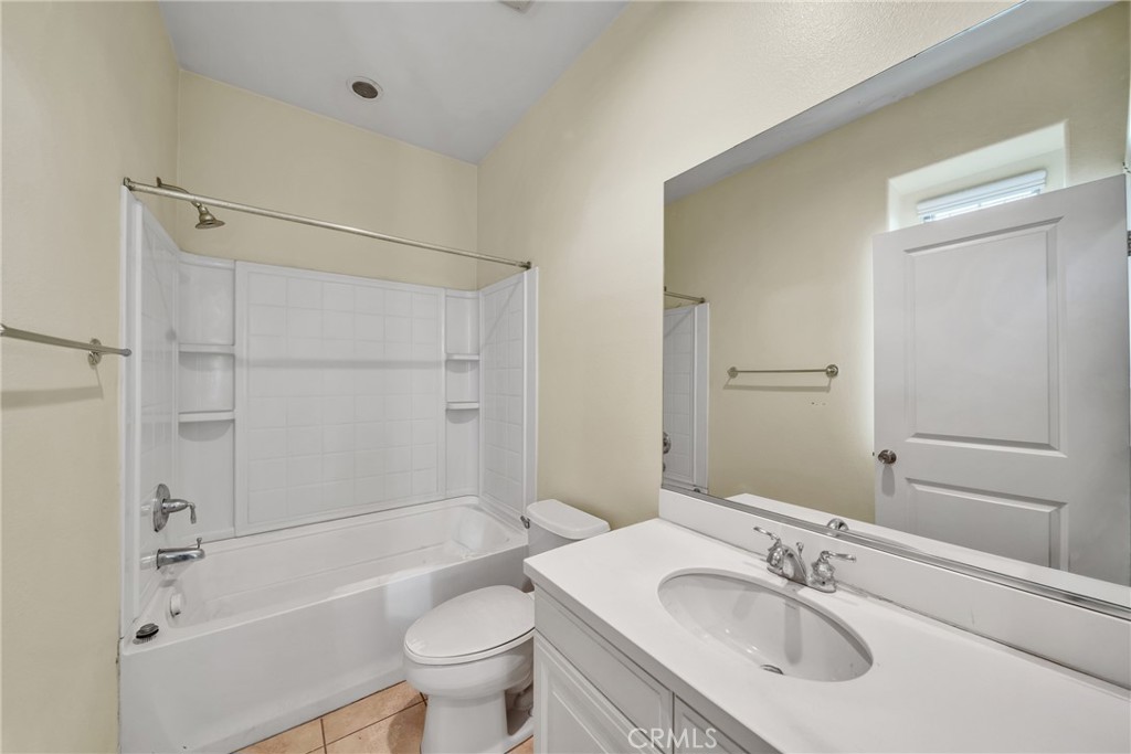 3056 S Edenglen Avenue Property Photo 17