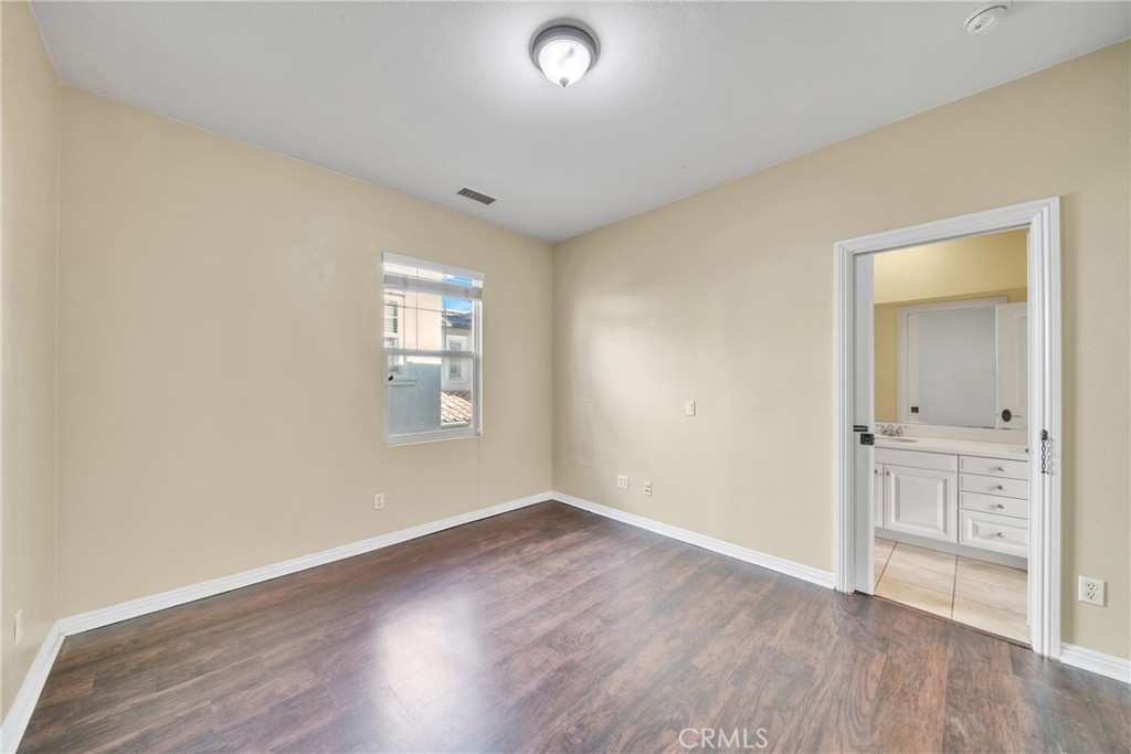 3056 S Edenglen Avenue Property Photo 18